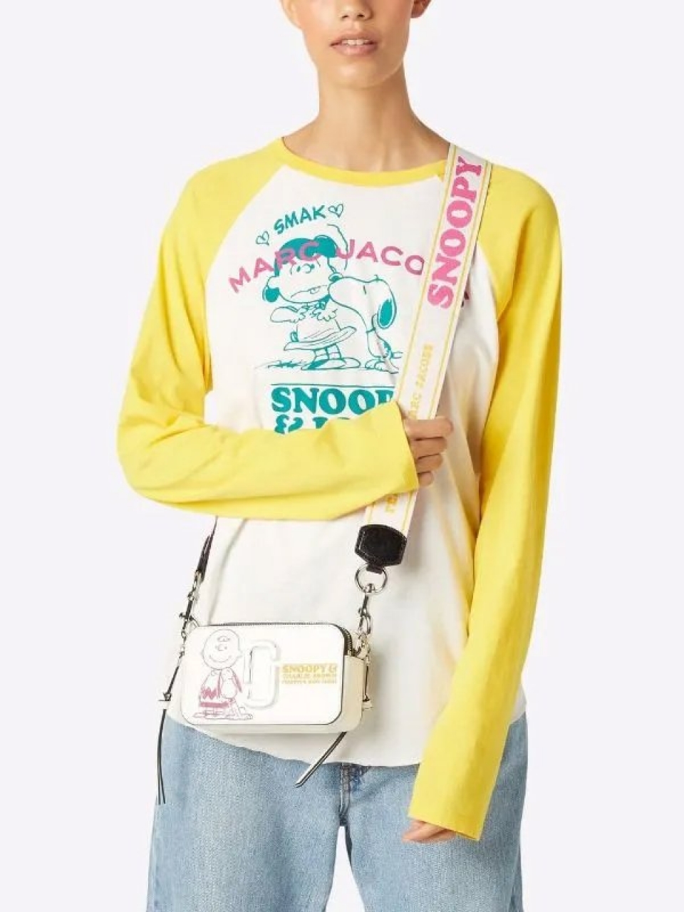 Каркасная сумка The Marc Jacobs The Snapshot из коллаборации с Peanuts